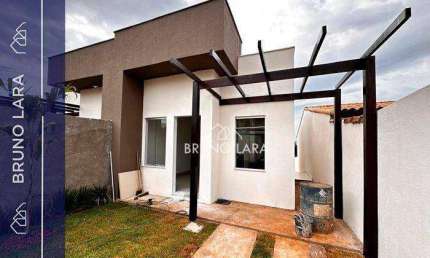 Casa à venda em São Joaquim de Bicas, bairro Pousada das Rosas!