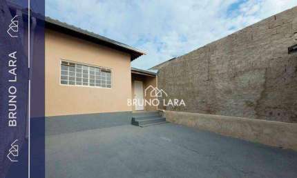 Casa disponível para locação no bairro Cidade Clube Residência, Igarapé-MG.