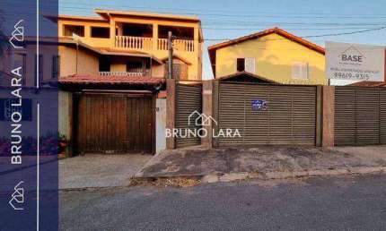 Casa disponível para locação no Bairro Três Poderes – Igarapé/MG.