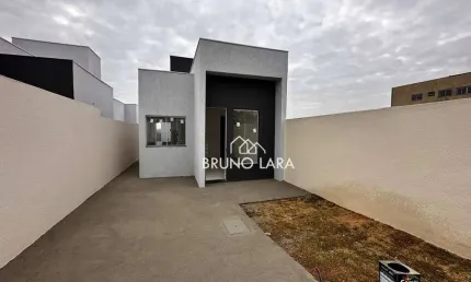 Casa à venda no Bairro Tupanoaras- São Joaquim de Bicas/MG.