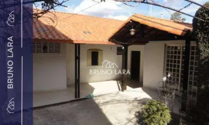 Casa com 5 dormitórios para alugar, 100 m² por R$ 3.516,66/mês - Centro - Igarapé/MG
