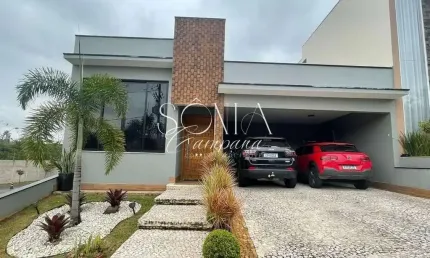 Casa térrea à venda no Condomínio Villa do Sol em Valinhos com 3 suítes e piscina