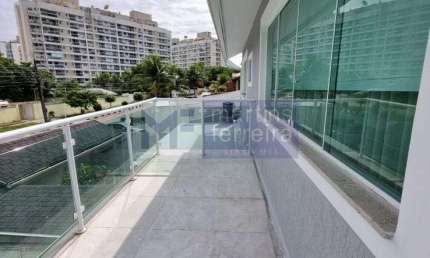 Casa à venda no bairro Recreio dos Bandeirantes 4 Suítes, 700M², Recreio dos Bandeirantes, Condomín