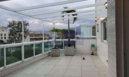 Cobertura a  venda no bairro Recreio dos Bandeirantes 3 Quartos sendo 2 suítes, 2 Vagas, 215M².