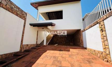 Casa em condomínio fechado com 4 quartos para alugar na Rua do Realengo, 01, Loteamento Caminhos de San Conrado (Sousas), Campinas, 380 m2 por R$ 6.000