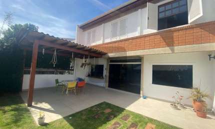 Casa em condomínio fechado com 4 quartos à venda na Alameda das Tipuanas, 11, Sítios de Recreio Gramado, Campinas, 180 m2 por R$ 1.400.000