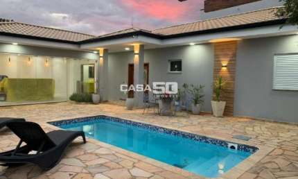 Chácara / sítio com 3 quartos à venda na Rua Afonso Emanueli, 5, Recanto dos Dourados, Campinas, 200 m2 por R$ 1.100.000