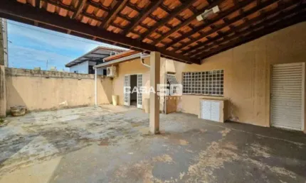 Casa com 2 quartos à venda na Rua Visconde de Congonhas do Campo, 826, Loteamento Parque São Martinho, Campinas, 130 m2 por R$ 560.000