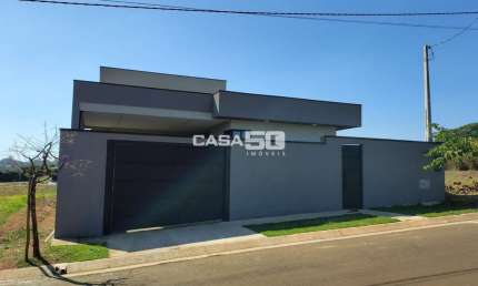 Casa em condomínio fechado com 3 quartos à venda na Rua 4, 146, Centro, Holambra, 195 m2 por R$ 1.596.000