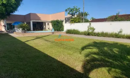 Casa á Venda com Piscina Praia de Leste Pontal do Paraná