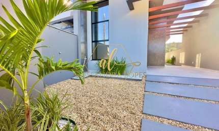 Casa a 900 metros da Praia em Itajuba-Barra Velha/SC