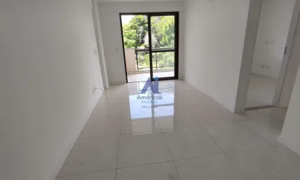 Apartamento com 3 quartos para alugar na Avenida São Guilherme de Norwich, Anil, Rio de Janeiro