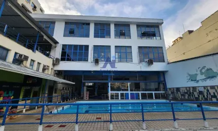 Ponto comercial com 1 sala para alugar na Rua Cândido Benício, Praça Seca, Rio de Janeiro