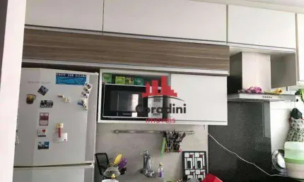 Apartamento com 2 dormitórios à venda, 55 m² por R$ 225.000,00 - Vila Omar - Americana/SP