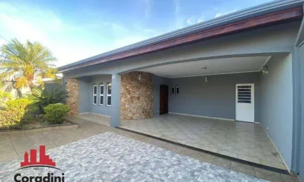 Casa com 3 dormitórios para alugar, 249 m² por R$ 4.545,00/mês - Vila Amorim - Americana/SP