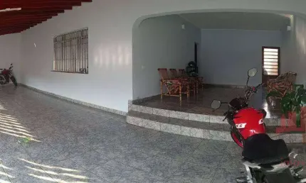 Casa com 3 dormitórios à venda, 280 m² por R$ 740.000,00 - Santa Cruz - Americana/SP