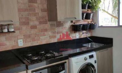 Apartamento com 2 dormitórios à venda, 43 m² por R$ 200.000,00 - Chácara Letônia - Americana/SP