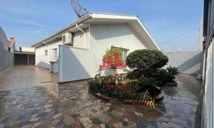 Casa com 3 dormitórios à venda, 207 m² por R$ 730.000 - Vila Dainese - Americana/SP