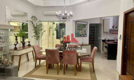 Casa com 3 dormitórios à venda, 200 m² por R$ 1.060.000,00 - Vila Miranda - Sumaré/SP