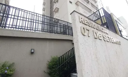 Apartamento com 2 quartos à venda na Praça Comendador Müller, Centro, Americana