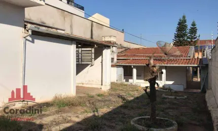 Casa com 5 dormitórios à venda, 250 m² por R$ 900.000,00 - Vila Jones - Americana/SP