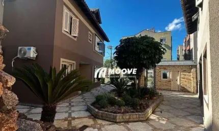 Sobrado com 3 dormitórios à venda, 136 m² por R$ 420.000,00 - Vila Monte Carlo - Cachoeirinha/RS