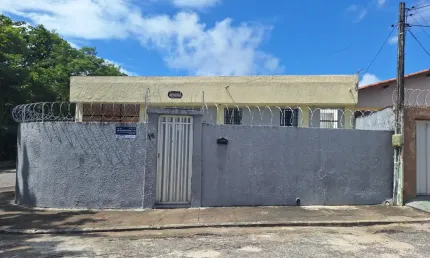 Casa com 3 quartos à venda na Rua Ônix, 15, Vicente Pinzon, Fortaleza