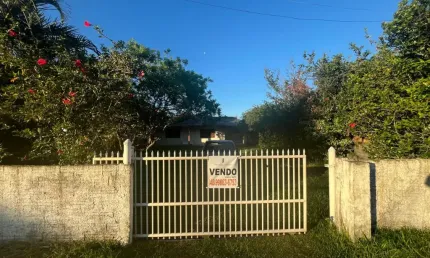 Terreno Amplo e Arborizado Praia da Pinheira – 600m do Mar e 60m da Rua Principal