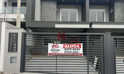 Casa com 3 quartos para alugar na rua manacás, 11, estância velha, canoas por r$ 7.700