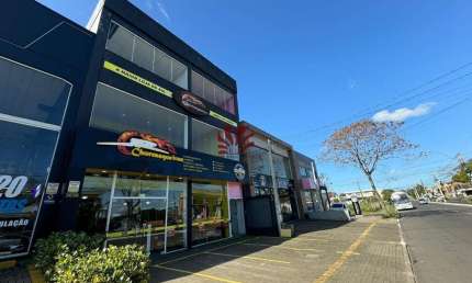 Sala comercial para alugar na Avenida Doutor Sezefredo Azambuja Vieira, 3029, Marechal Rondon, Canoas por R$ 2.200