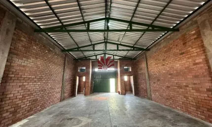 Barracão / Galpão / Depósito para alugar na Rua Novo México, 395, Mato Grande, Canoas por R$ 2.400