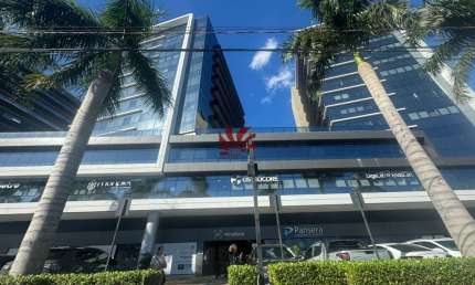 Sala comercial para alugar na Avenida Getúlio Vargas, 4831, Marechal Rondon, Canoas por R$ 4.000
