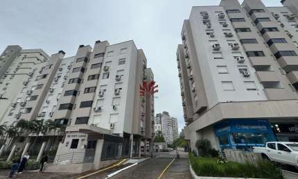Apartamento com 3 quartos para alugar na Rua Brasil, 1297, Centro, Canoas por R$ 3.000