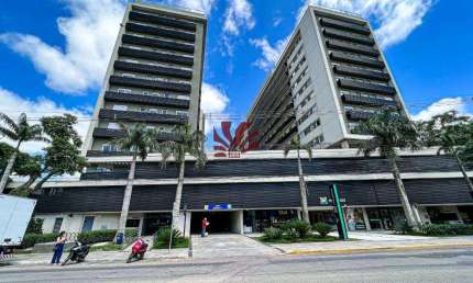 Apartamento com 1 quarto para alugar na Rua General Salustiano, 855, Marechal Rondon, Canoas por R$ 2.900
