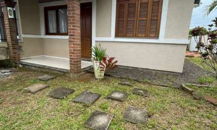 Casa com 2 quartos à venda na Rua Monza, 357, São José, Canoas por R$ 420.000