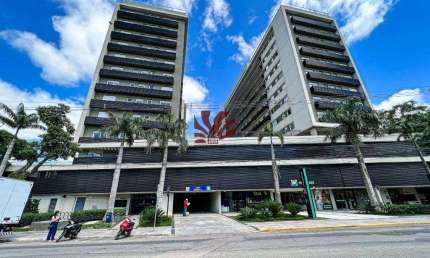 Sala comercial para alugar na Rua General Salustiano, 855, Marechal Rondon, Canoas por R$ 2.200