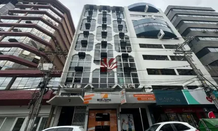 Sala comercial para alugar na Rua Fioravante Milanez, 68, Centro, Canoas por R$ 800