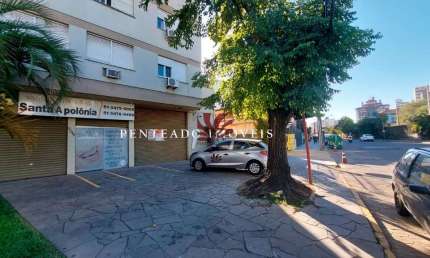 Ponto comercial para alugar na Avenida Guilherme Schell, 5236, Centro, Canoas por R$ 2.200