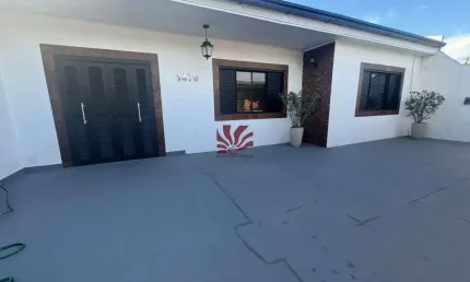 Casa com 2 quartos para alugar na Rua Marechal Rondon, 1, Niterói, Canoas por R$ 2.000