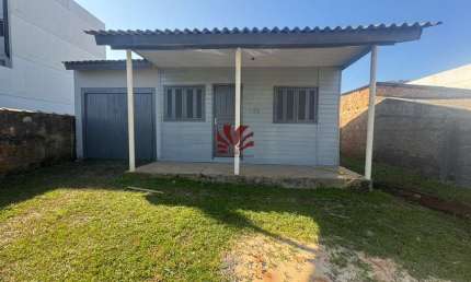Casa com 2 quartos para alugar na Rua República, 1965, Harmonia, Canoas por R$ 1.890
