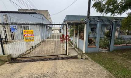 Casa com 3 quartos para alugar na Avenida Rio dos Sinos, 889, Harmonia, Canoas por R$ 2.000