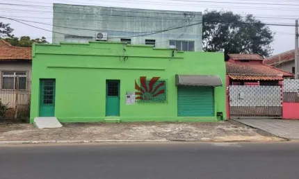 Casa com 3 quartos para alugar na Rua José Maia Filho, 9, Harmonia, Canoas por R$ 3.400