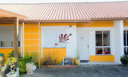 Casa em condomínio fechado com 3 quartos à venda na Avenida do Nazario, 1000, Estância Velha, Canoas por R$ 299.000