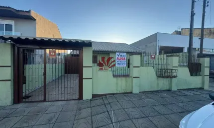 Casa com 4 quartos para alugar na rua marcílio dias, 200, harmonia, canoas por r$ 3.200