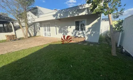 Casa com 2 quartos para alugar na edgar fritz muller, 308, rio branco, canoas por r$ 2.000