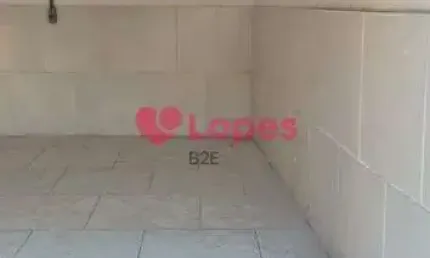 Loja em madureira ideal para deposito de agua e pet shop
