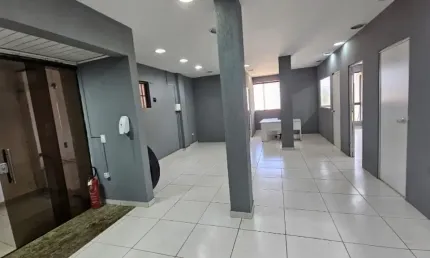 Sala comercial para locação na orla boca do rio, salvador, bahia.