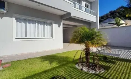 SOBRADO COM PISCINA E ÁREA GOURMET  -  RUA DOM PEDRO II