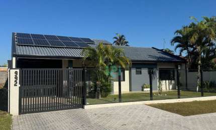 Casa com 4 quartos à venda na Avenida Sete de Setembro, 992, Centro, Guaratuba
