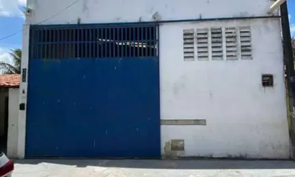 Prédio/Edifício inteiro para aluguel com 200 metros quadrados em Jangurussu - Fortaleza - CE